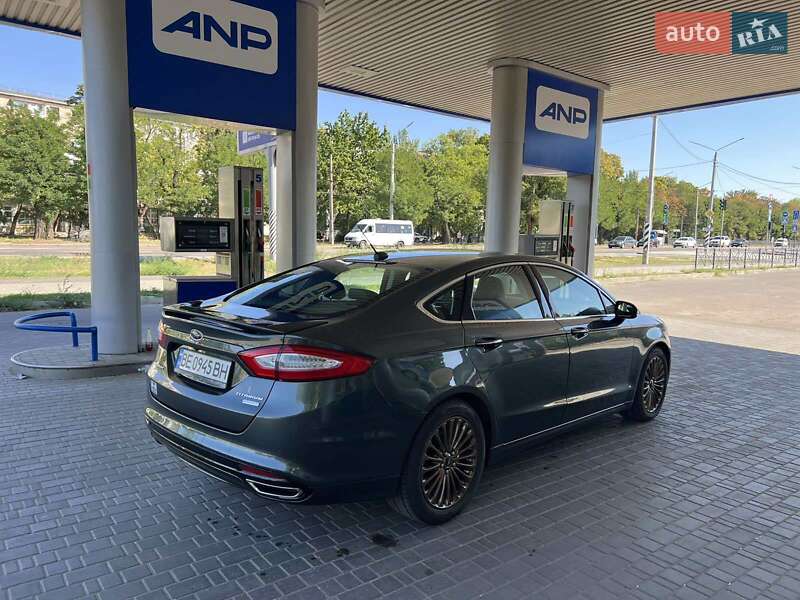 Седан Ford Fusion 2015 в Николаеве