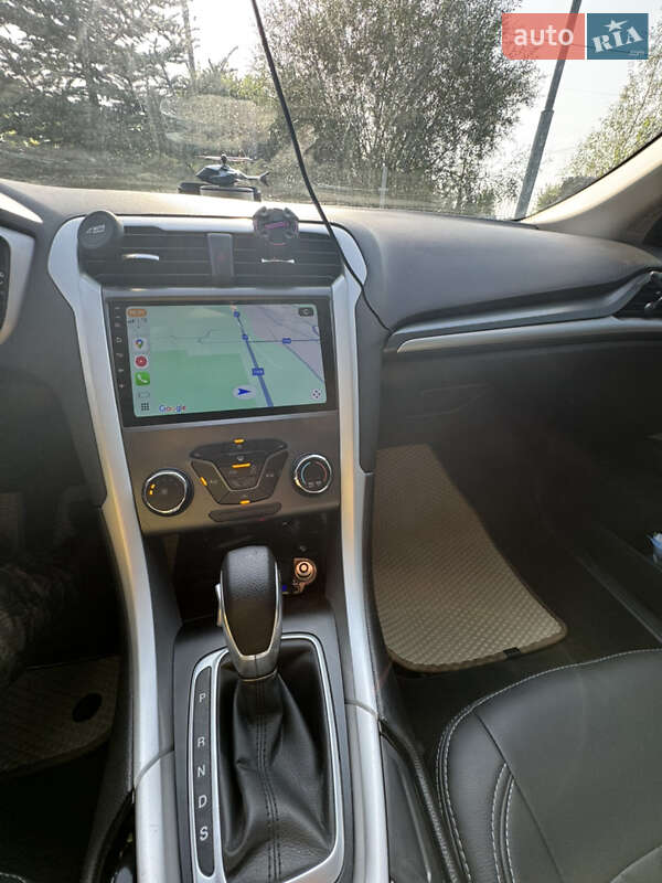 Седан Ford Fusion 2015 в Рудки