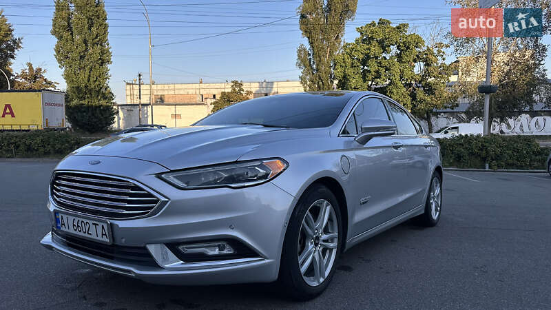 Седан Ford Fusion 2016 в Киеве
