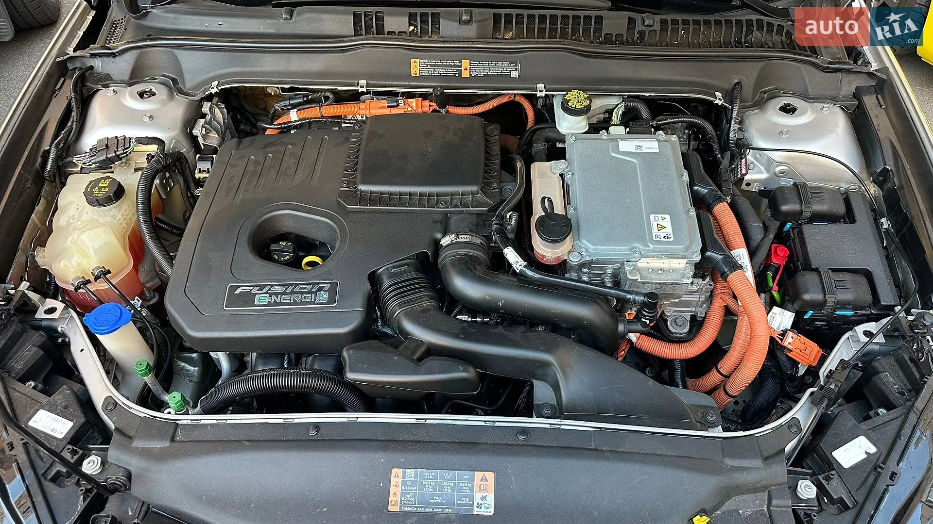 2016 Ford Fusion - мініатюра 24