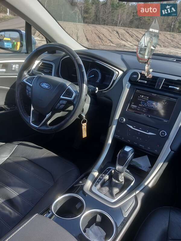 Седан Ford Fusion 2013 в Ирпене