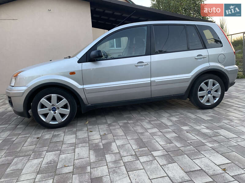 Хэтчбек Ford Fusion 2008 в Виннице