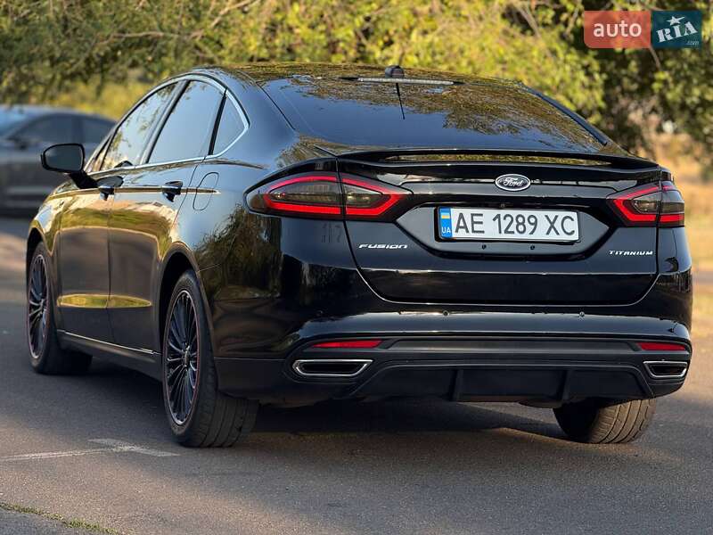 Седан Ford Fusion 2016 в Кривом Роге