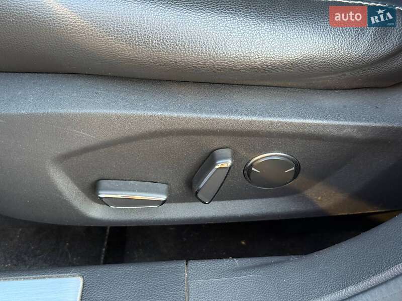 Седан Ford Fusion 2016 в Кривом Роге