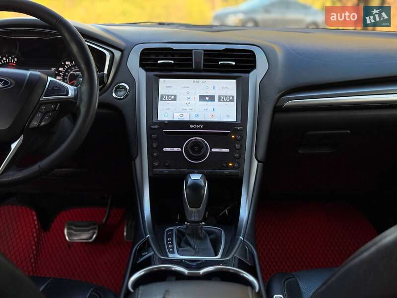 Седан Ford Fusion 2016 в Кривом Роге