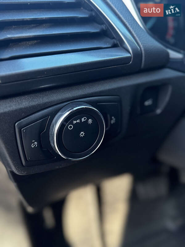 Седан Ford Fusion 2013 в Запорожье