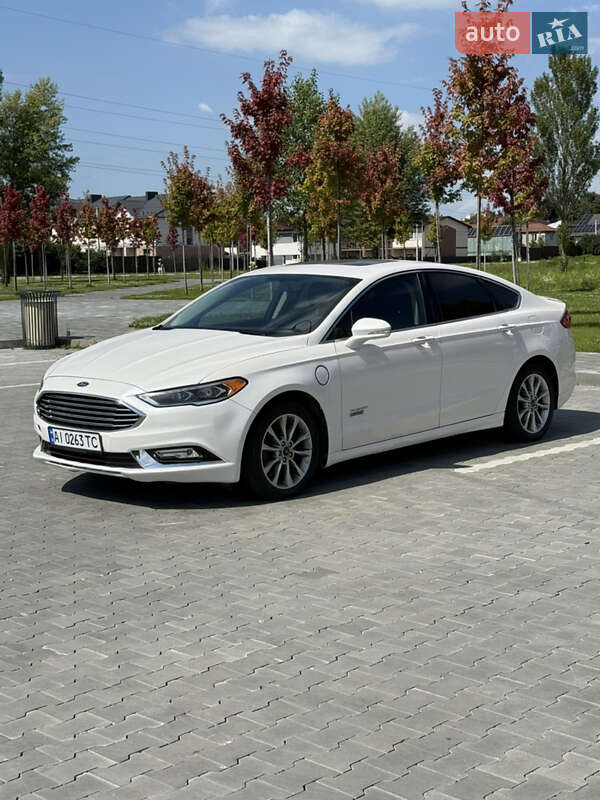 Седан Ford Fusion 2018 в Ирпене