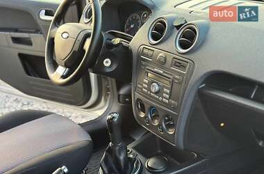 Хэтчбек Ford Fusion 2010 в 