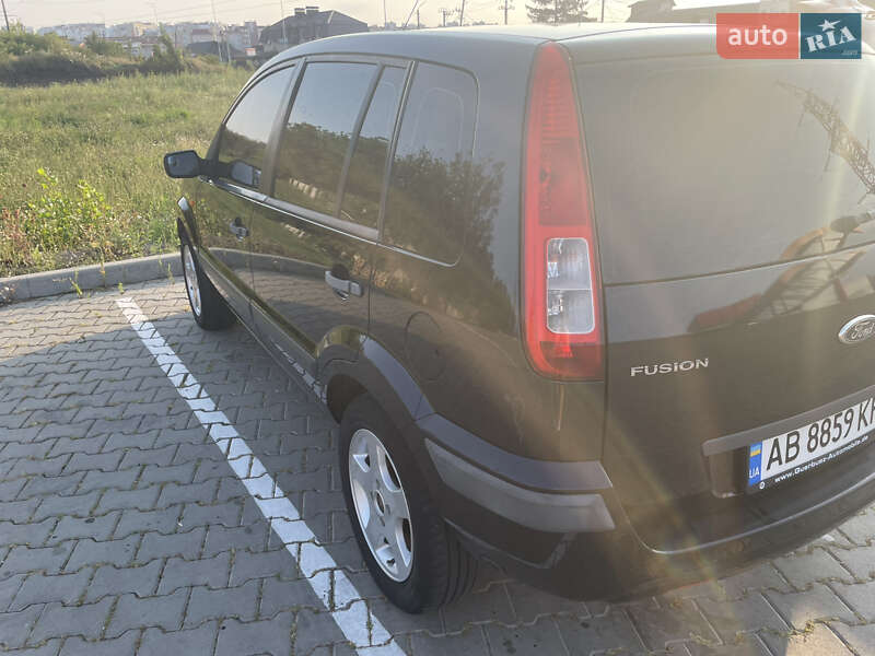 Хетчбек Ford Fusion 2006 в Вінниці