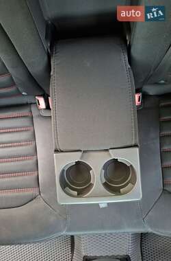 Седан Ford Fusion 2014 в 