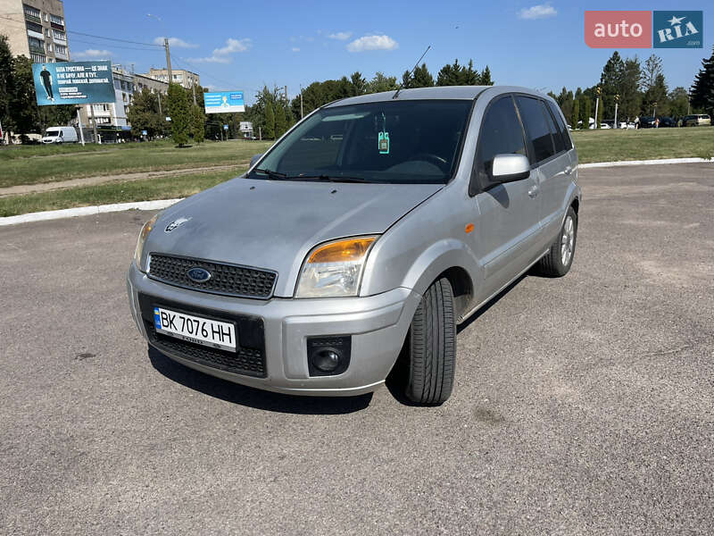 Ford Fusion 2011