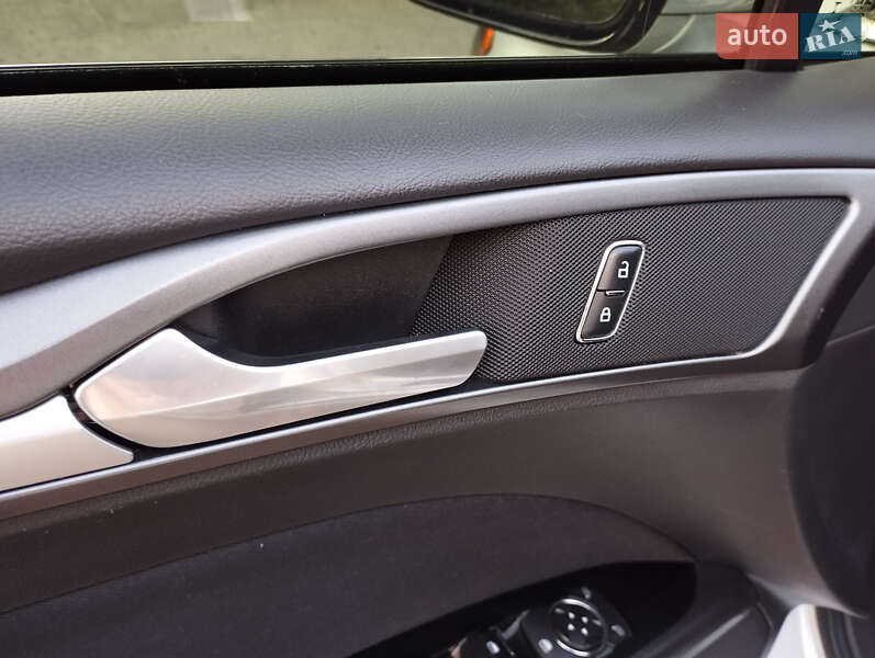 Седан Ford Fusion 2016 в Подольске