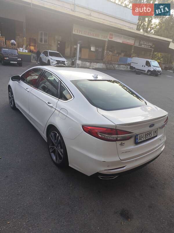 Седан Ford Fusion 2019 в Киеве фото 5 Седан Ford Fusion 2019 в Киеве