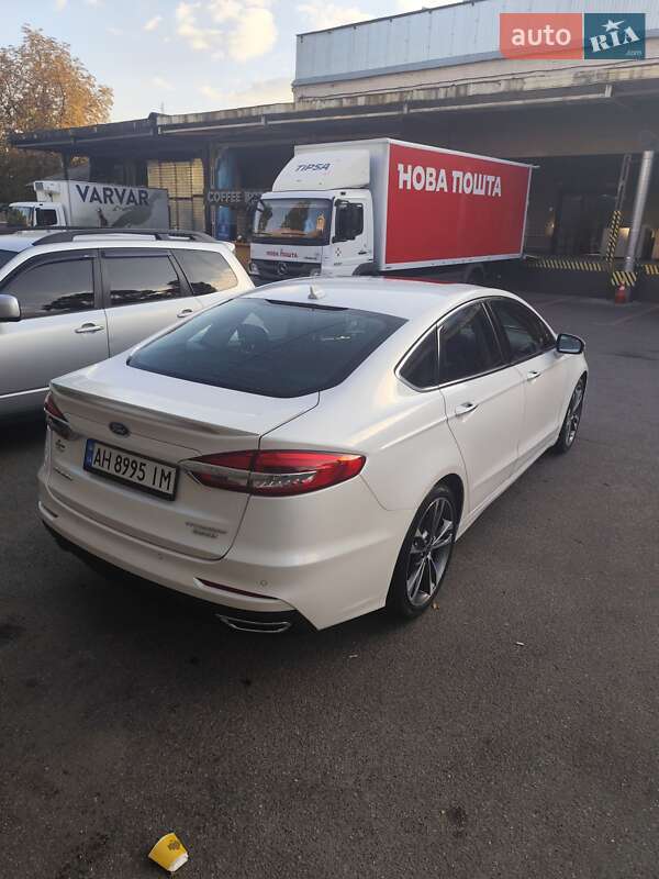 Седан Ford Fusion 2019 в Киеве фото 15 Седан Ford Fusion 2019 в Киеве