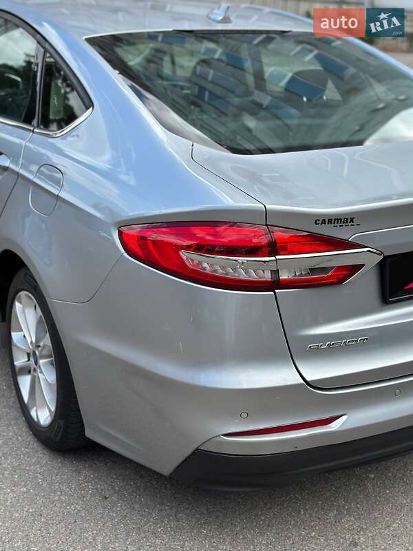 Седан Ford Fusion 2020 в Киеве