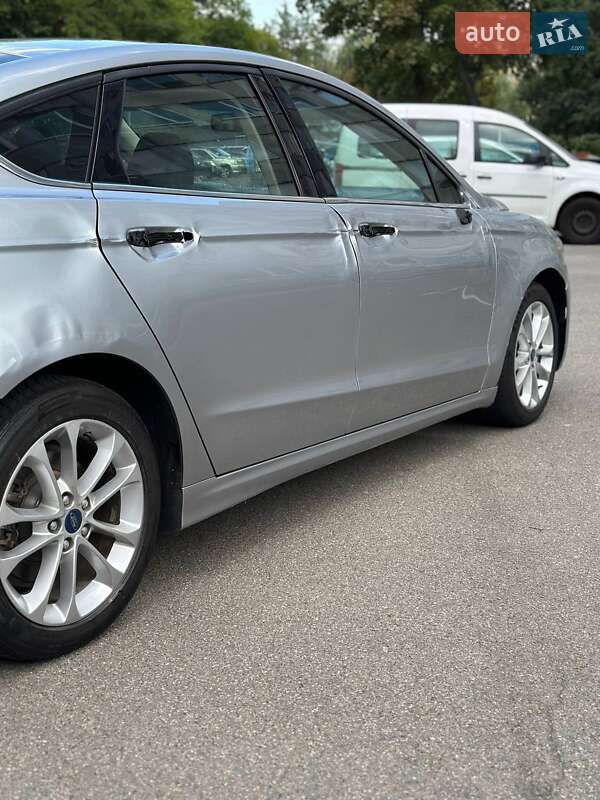 Седан Ford Fusion 2020 в Киеве