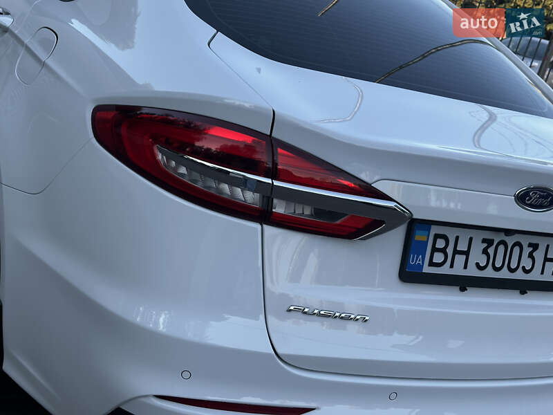 Седан Ford Fusion 2019 в Одессе