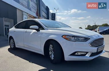 Ford Fusion 2016