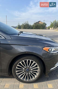 Седан Ford Fusion 2017 в 