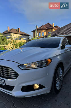 Ford Fusion 2014