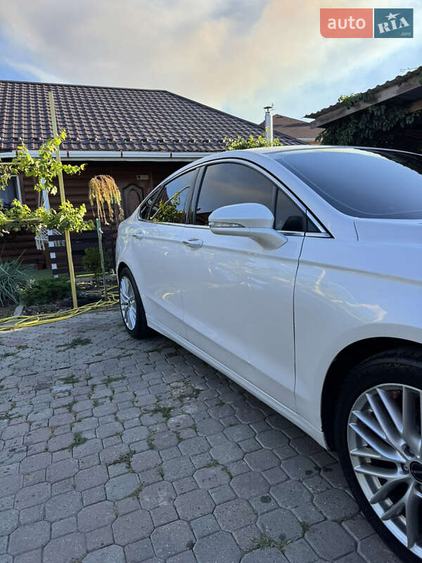 Седан Ford Fusion 2014 в Одессе
