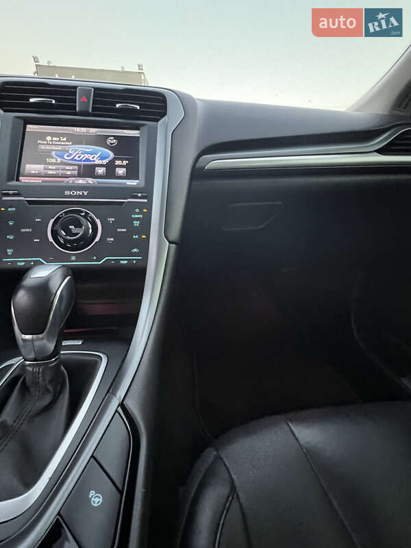 Седан Ford Fusion 2013 в Киеве фото 44 Седан Ford Fusion 2013 в Киеве