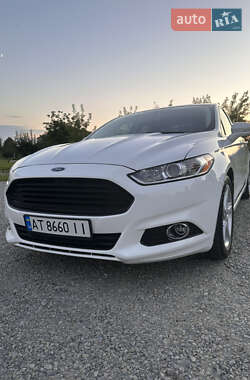 Седан Ford Fusion 2013 в 