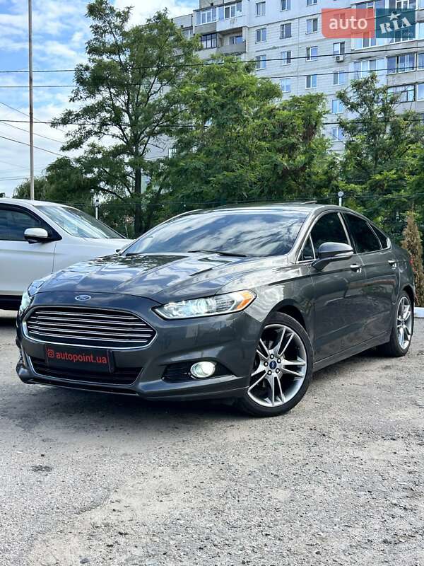 Седан Ford Fusion 2014 в 