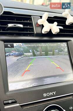 Седан Ford Fusion 2014 в 