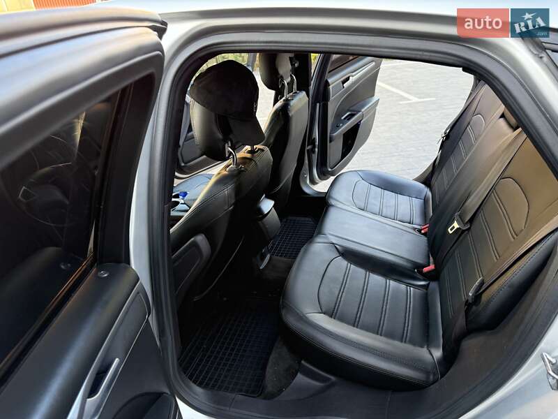Седан Ford Fusion 2012 в Луцьку