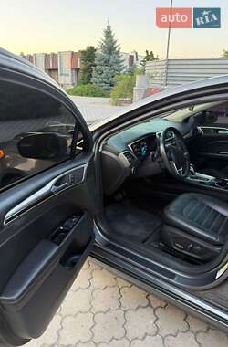 Ford Fusion 2014
