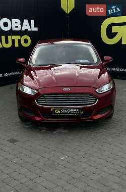Ford Fusion 2015