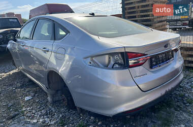 Ford Fusion 2017