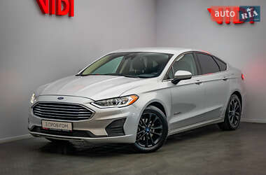 Ford Fusion 2019