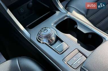 Седан Ford Fusion 2018 в 