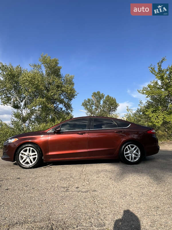 Седан Ford Fusion 2015 в Каменском фото 7 Седан Ford Fusion 2015 в Каменском