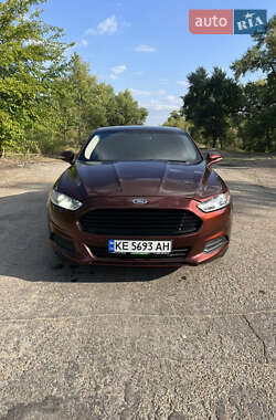 Ford Fusion 2015