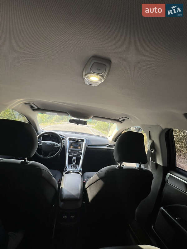 Седан Ford Fusion 2015 в Каменском фото 10 Седан Ford Fusion 2015 в Каменском