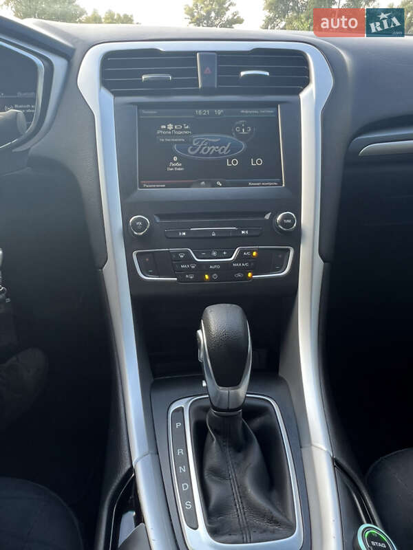 Седан Ford Fusion 2015 в Каменском фото 15 Седан Ford Fusion 2015 в Каменском