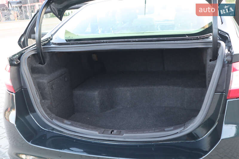 Седан Ford Fusion 2014 в Дрогобичі