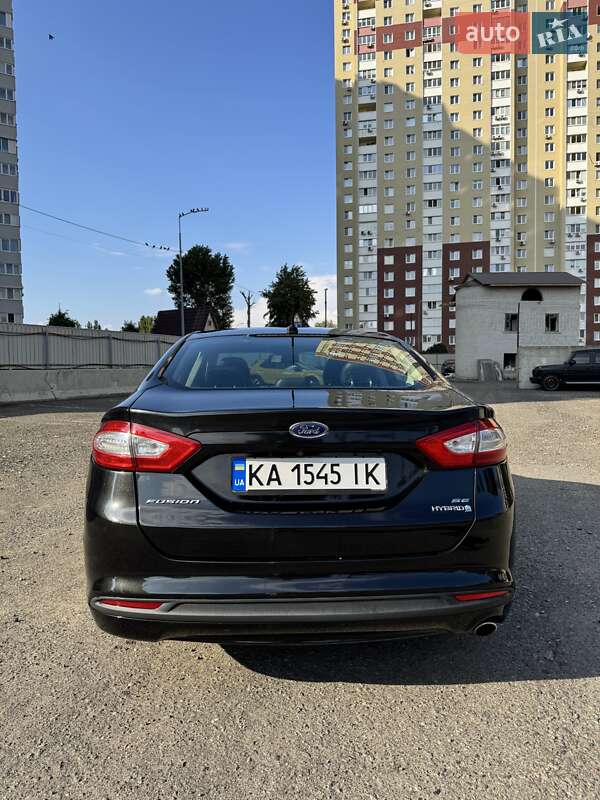 Седан Ford Fusion 2013 в Киеве