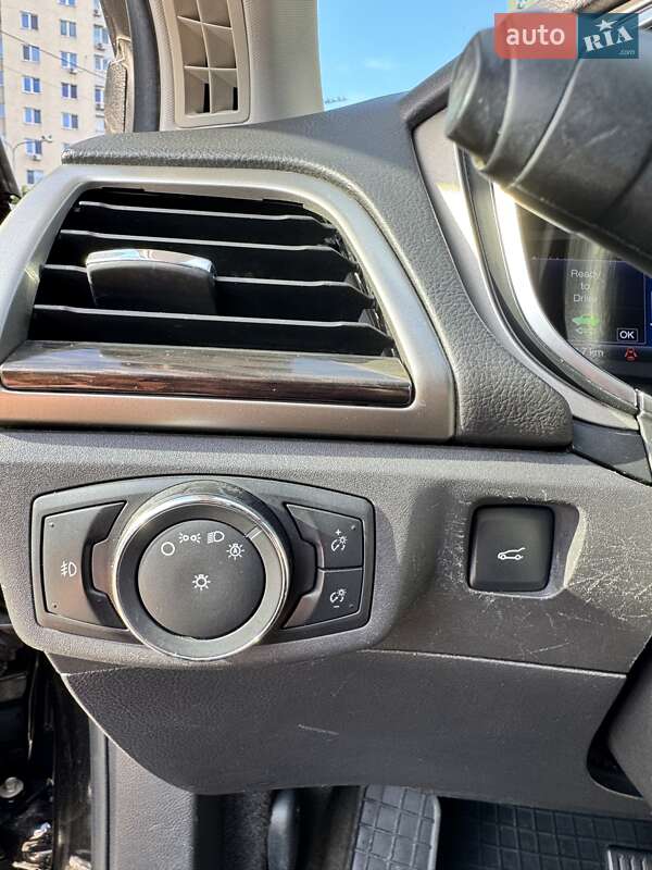 Седан Ford Fusion 2013 в Киеве