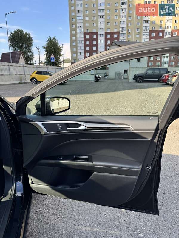 Седан Ford Fusion 2013 в Киеве