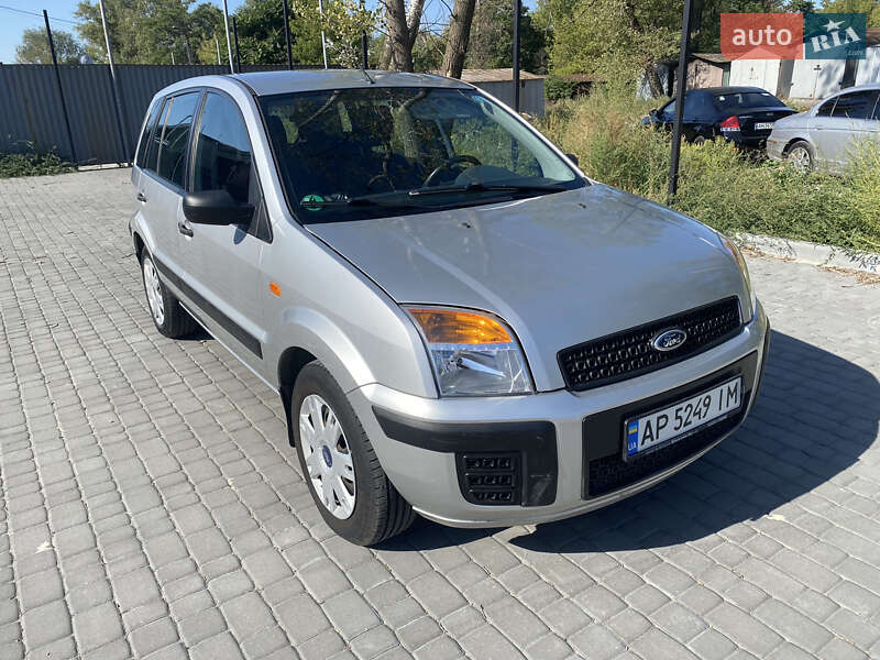 Хэтчбек Ford Fusion 2007 в Запорожье