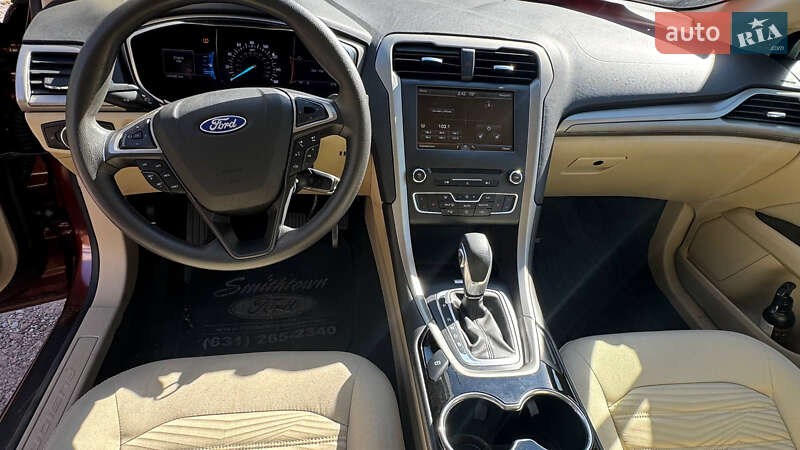 Седан Ford Fusion 2016 в Киеве