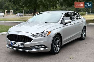 Ford Fusion 2017