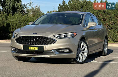 Ford Fusion 2016