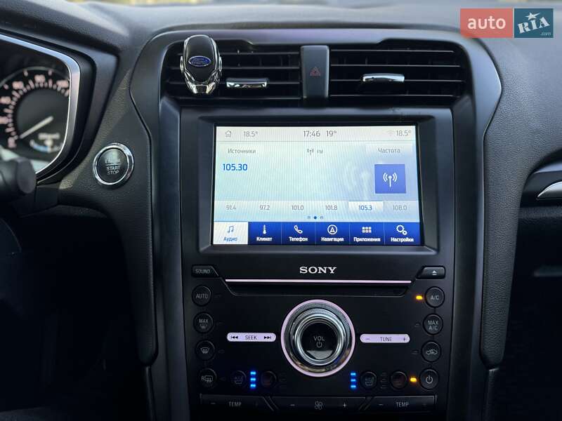 Седан Ford Fusion 2016 в Одесі