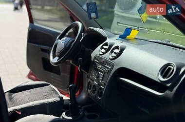 Хетчбек Ford Fusion 2007 в 