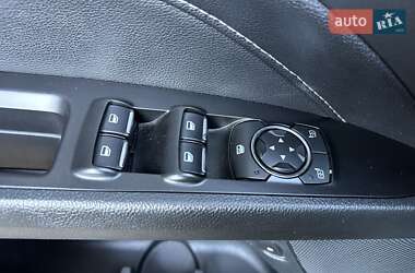 Седан Ford Fusion 2019 в 